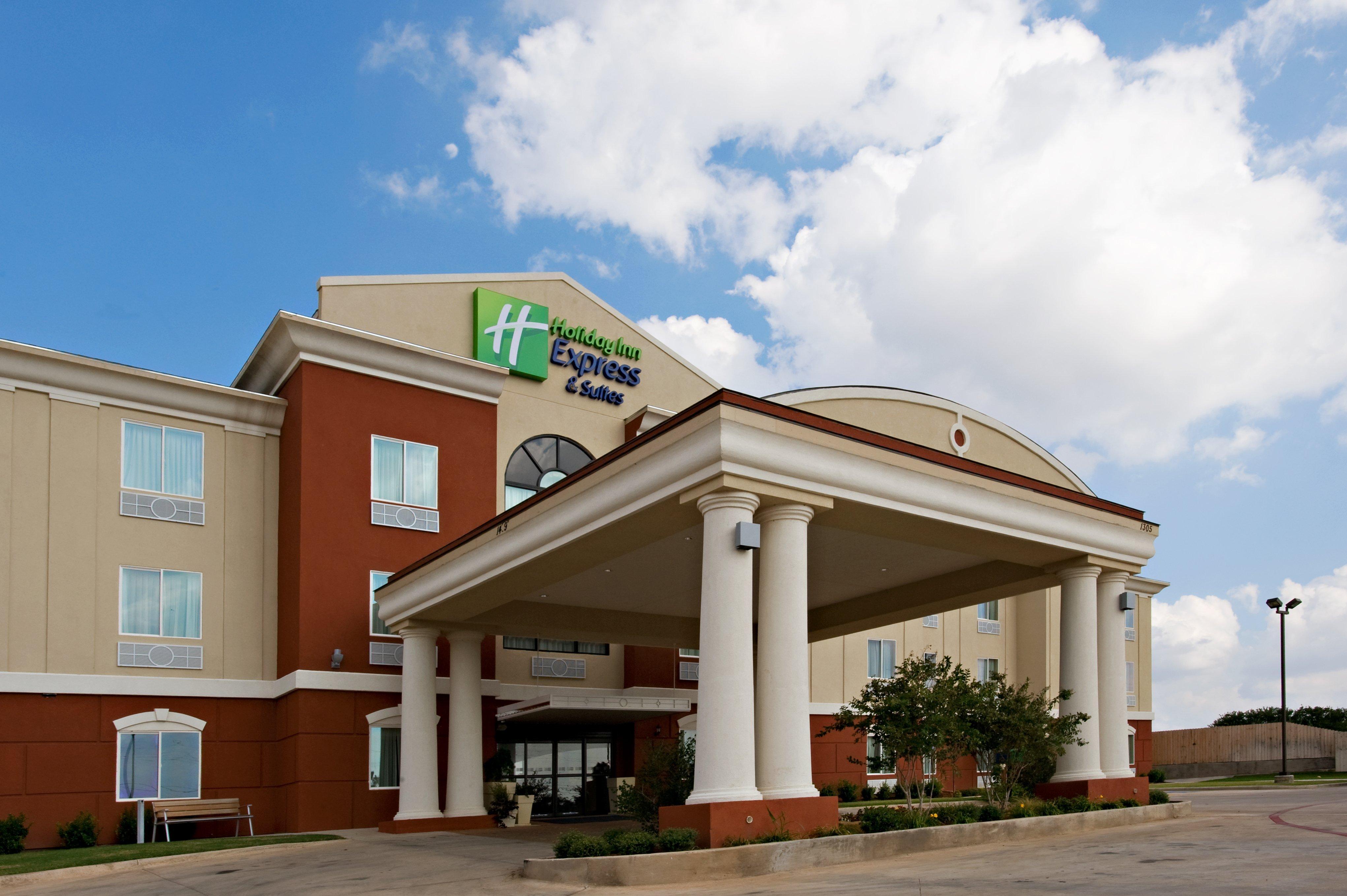 Holiday Inn Express And Suites Snyder By Ihg Exteriör bild