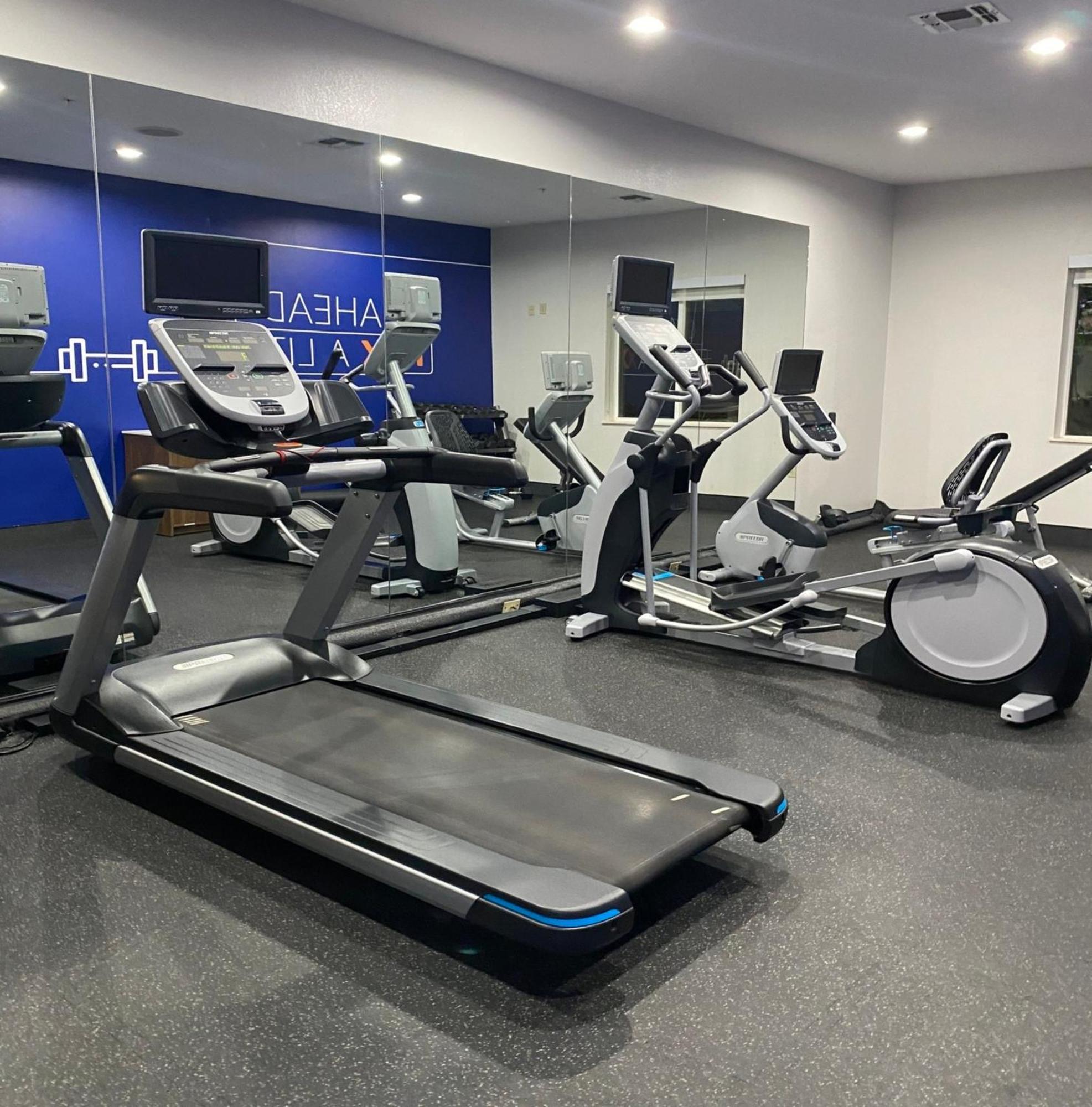 Holiday Inn Express And Suites Snyder By Ihg Exteriör bild